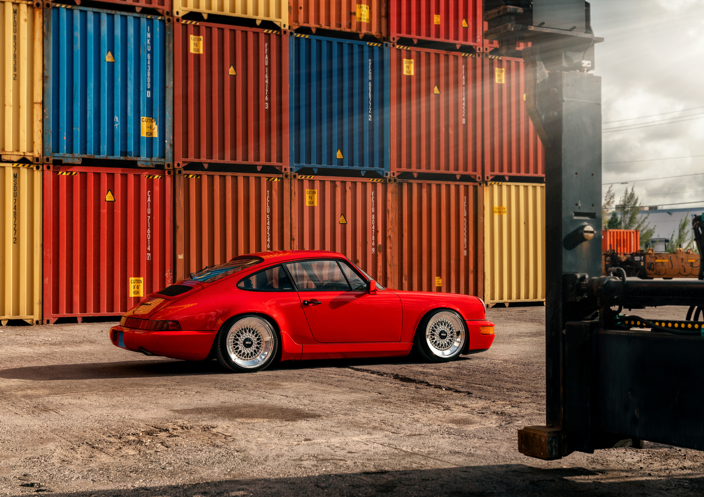 PORSCHE 964